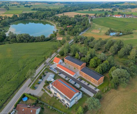 Zwei Wohnungen im Mehrgenerationenhaus zu vermieten