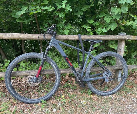 Fundsache: Seit dem 18.07.2026 (Lampionfest) steht auf dem Weg zum Pantaleonsberg ein herrenloses Fahrrad
